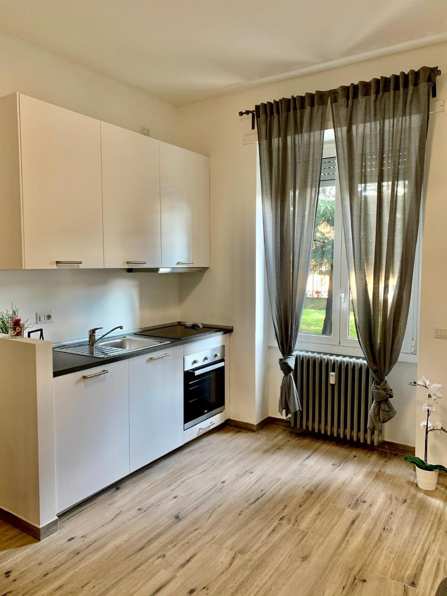 Housitalia Milano Apartment Bagian luar foto